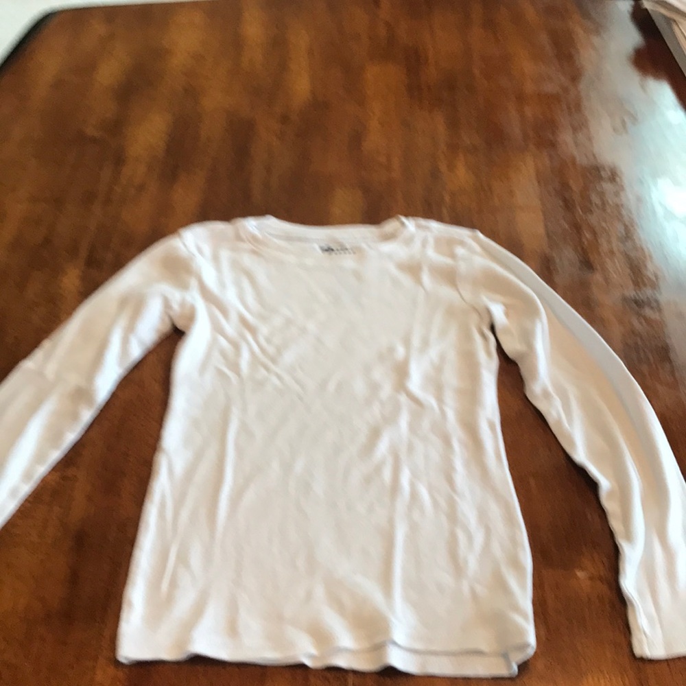 White long sleeve tee